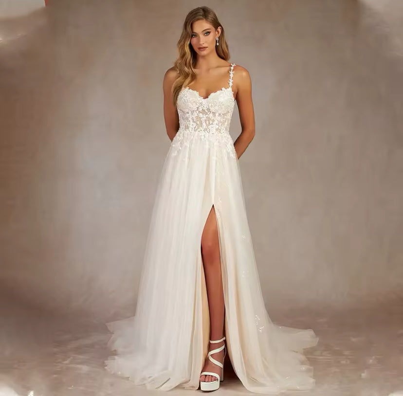 Brautkleid LUANA | MIAVI COUTURE