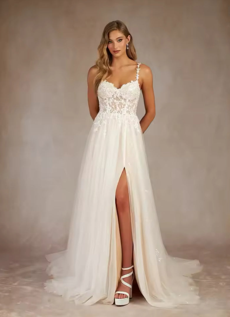 Brautkleid LUANA | MIAVI COUTURE