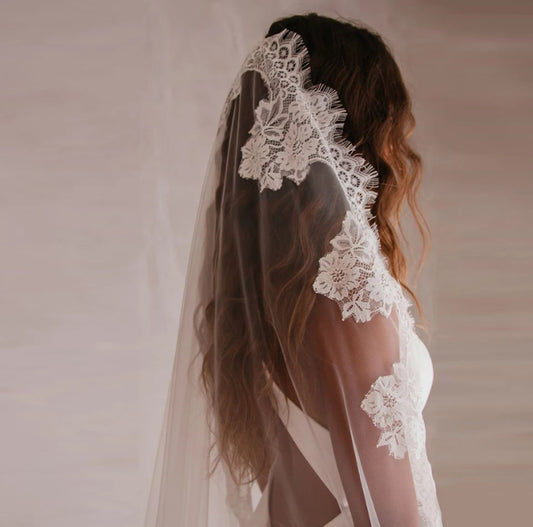 BRIDE Schleier ALENCON - MIAVI COUTURE